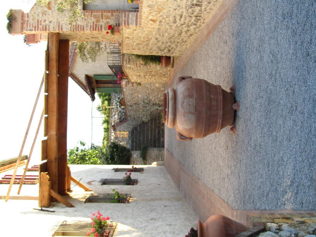Agriturismo Borghetto Il Montino Rapolano Terme Kültér fotó